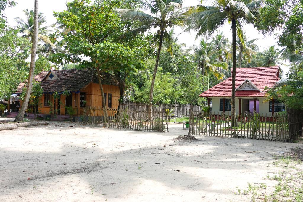 Marari Beach Paradise Mararikulam Eksteriør billede